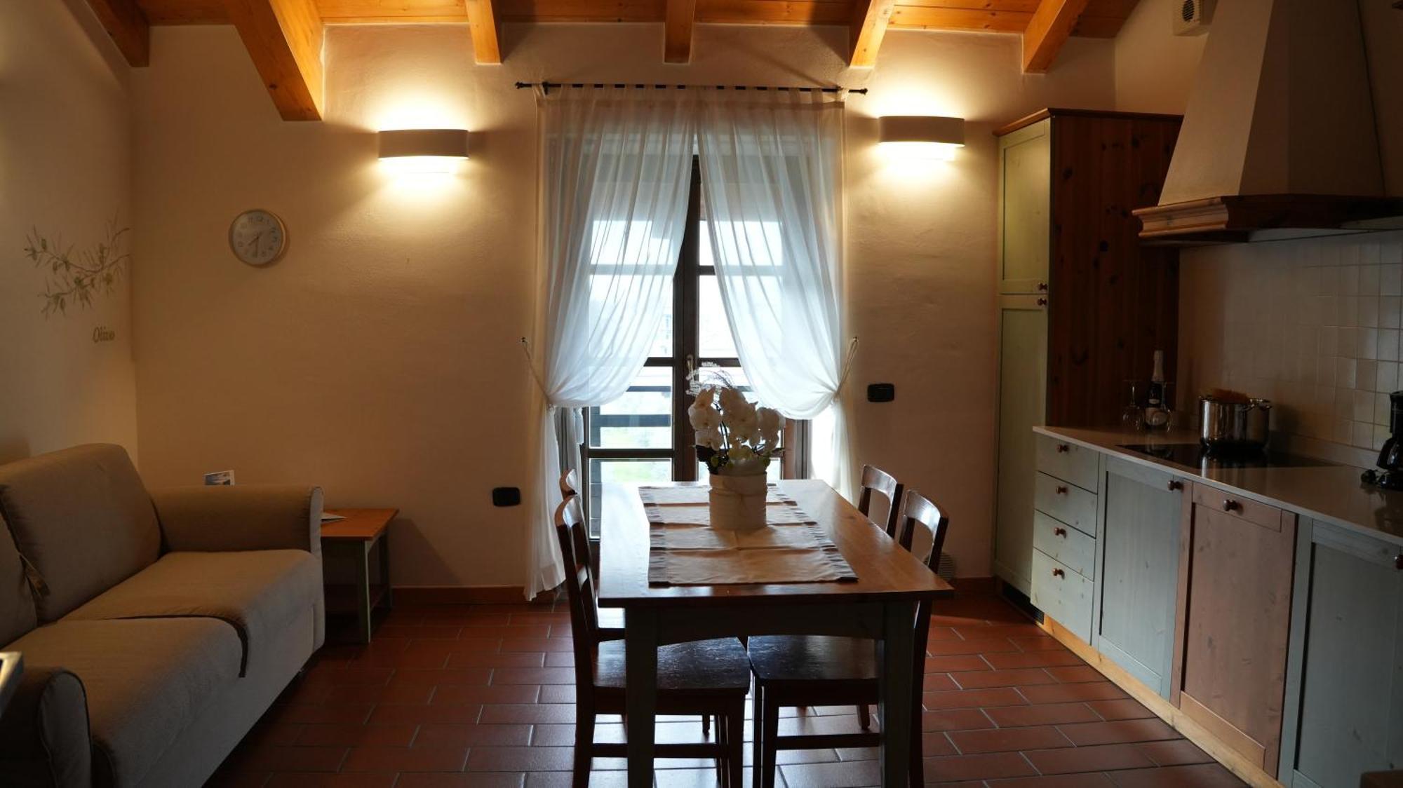 Residence La Colombera Рива-дель-Гарда Номер фото