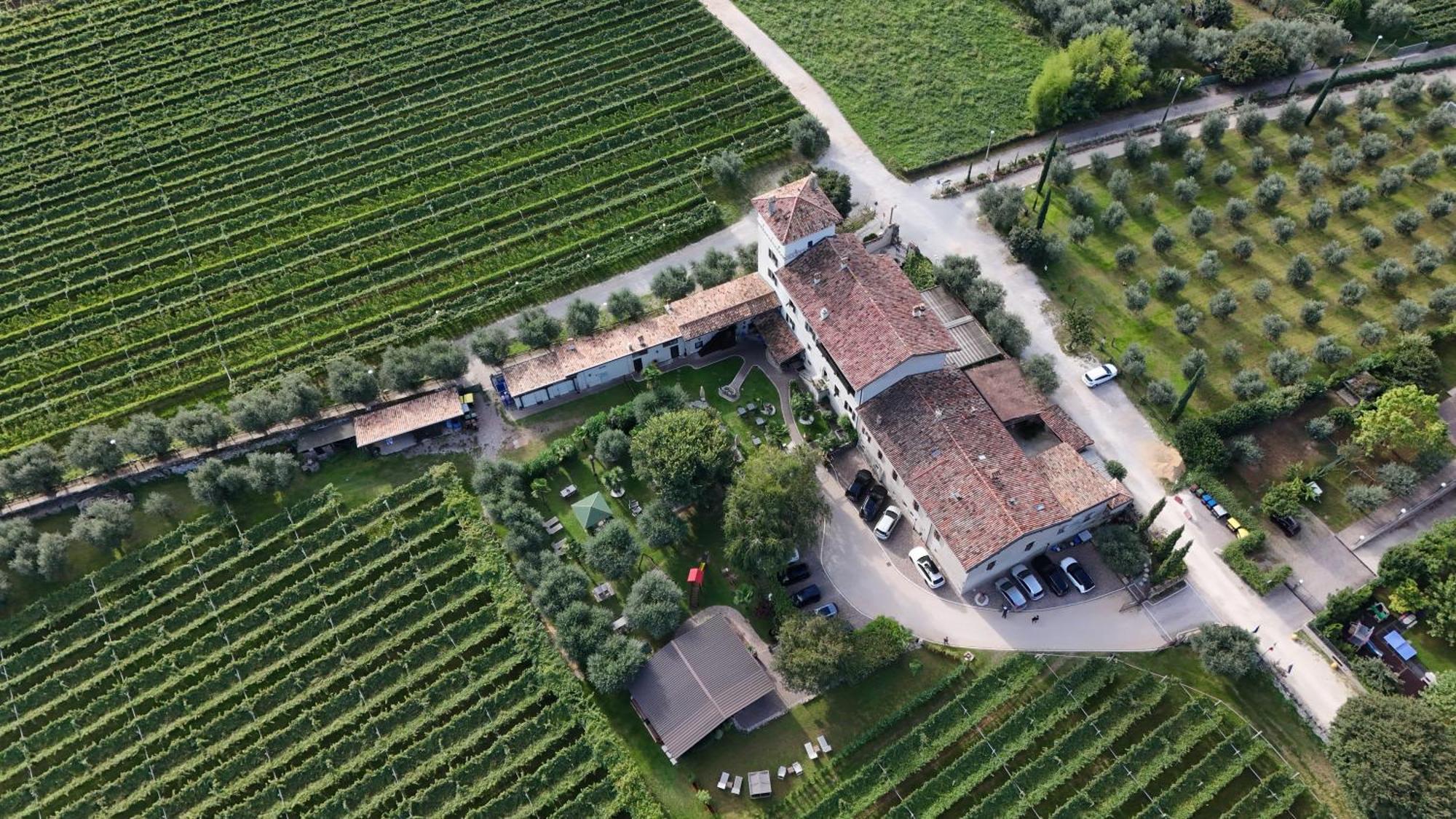 Residence La Colombera Рива-дель-Гарда Экстерьер фото